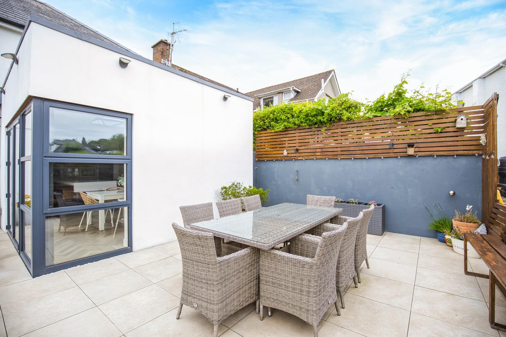 8 Heol-Y-Bryn, Barry, CF62 6SY